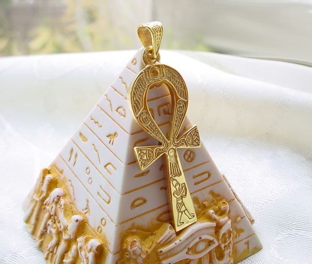 gold Jewelry - Egyptian Ankh Pendant